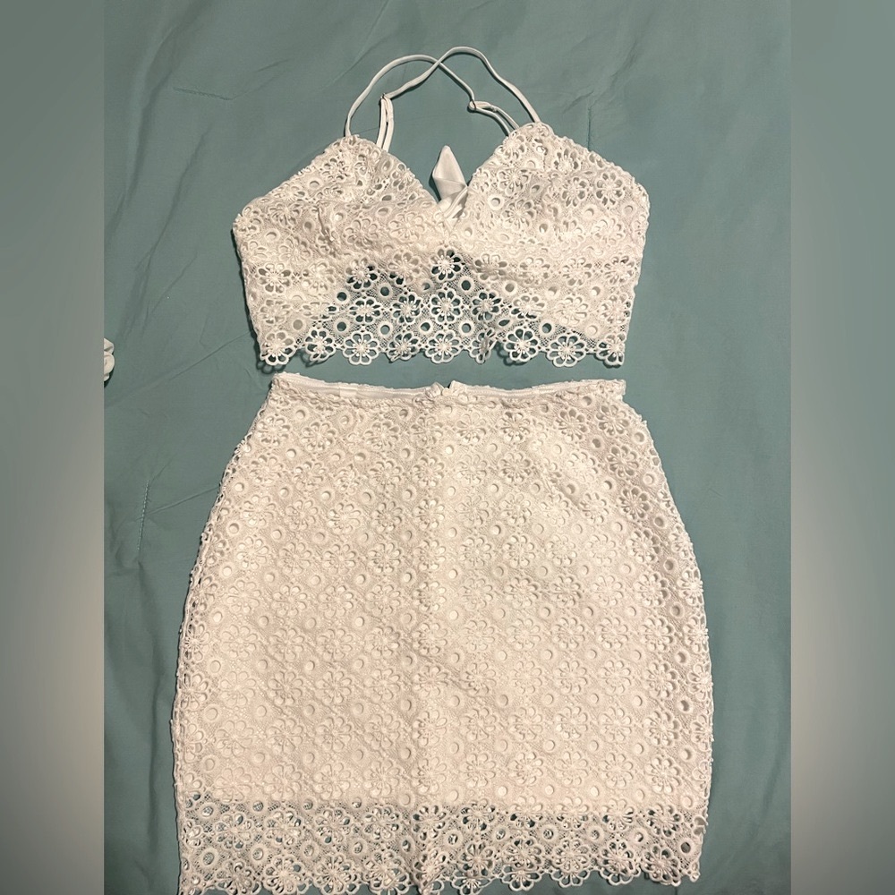 Lucy in the Sky White Lace Backless Two-Piece Dress